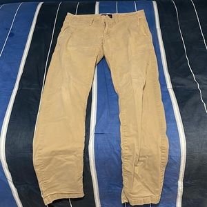 Men American eagle khakis size 29x32